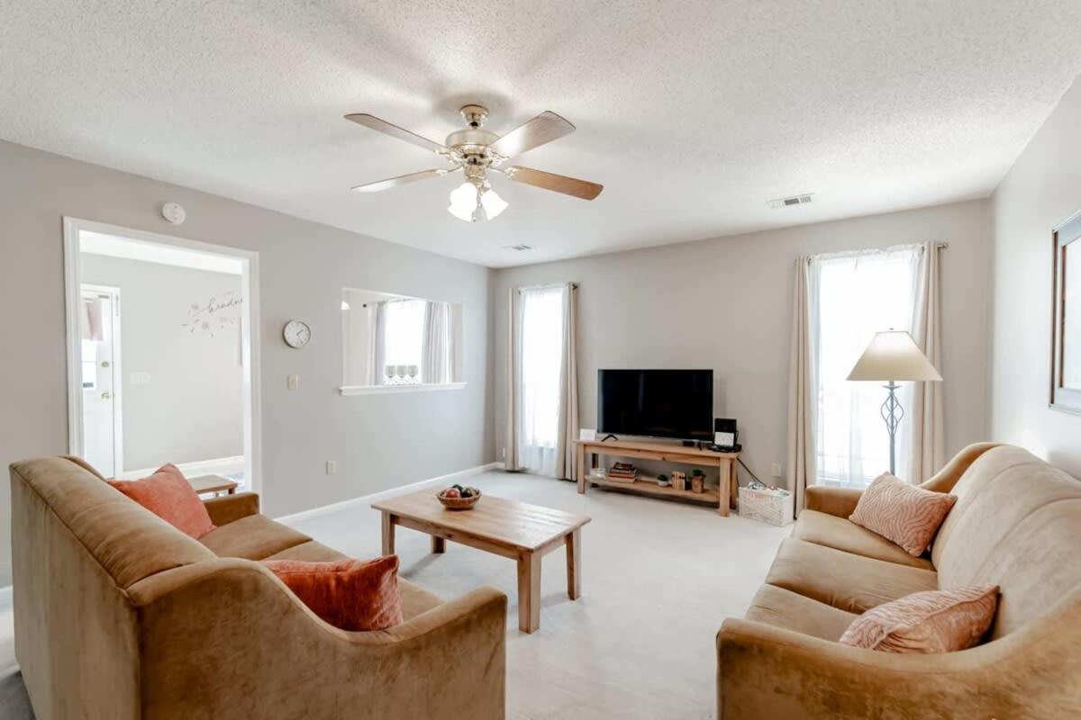 Idyllic In Irmo-Close To Lake Murray-Ft Jackson-Outdoor Adventures エクステリア 写真